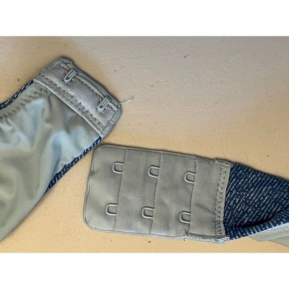 Victoria’s Secret Bra Lightly Lined Demi 36D Glitter LOGO Wide Straps Underwir - Picture 5 of 7